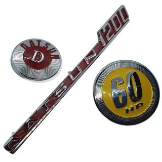 Datsun Badges